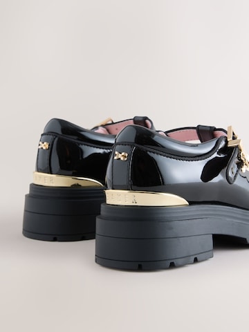 Baker by Ted Baker Χαμηλό παπούτσι σε μαύρο