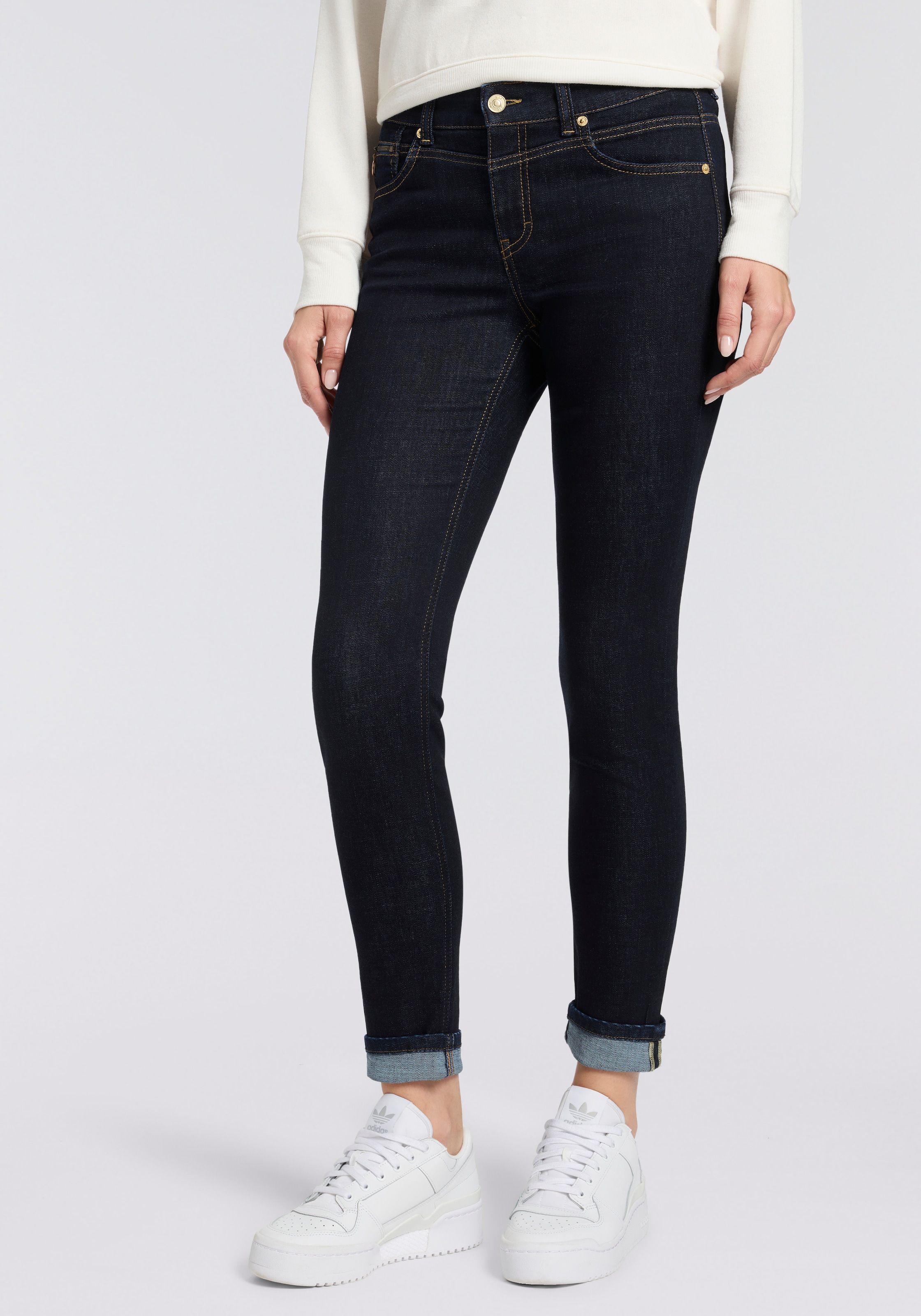 MAC Slim fit Jeans 'Rich' in Blue: front