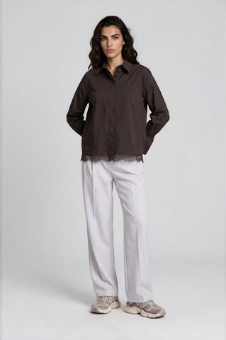 Milano Italy Blouse in Brown