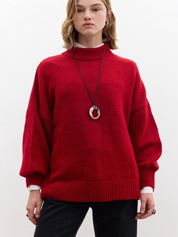MANUKA Sweater in Red