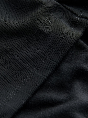 Next Μπλουζάκι σε μαύρο