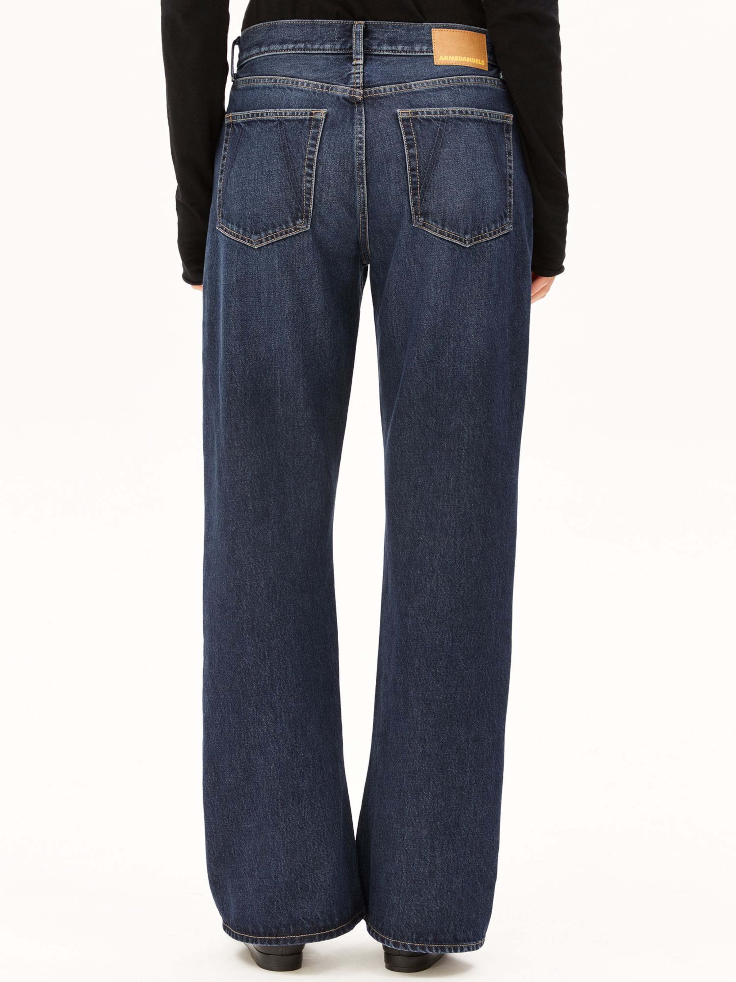 ARMEDANGELS Regular Jeans 'AAKY' in Blauw