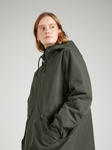 Manteau fonctionnel 'Marta-Lisa' Didriksons en vert