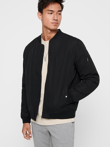 Coupe regular Veste mi-saison 'Jack' Only & Sons en noir