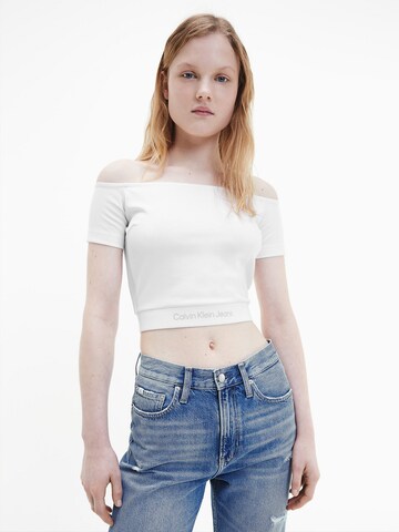 Regular Tricou de la Calvin Klein Jeans pe alb: față