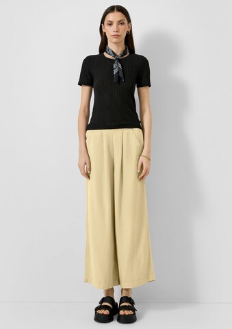 QS Wide leg Pleat-front trousers in Yellow