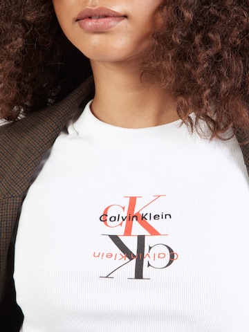 Tricou '90S' de la Calvin Klein Jeans pe alb