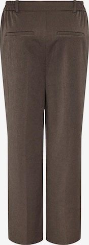 Loosefit Pantaloni con piega frontale 'Camil' di PIECES in marrone