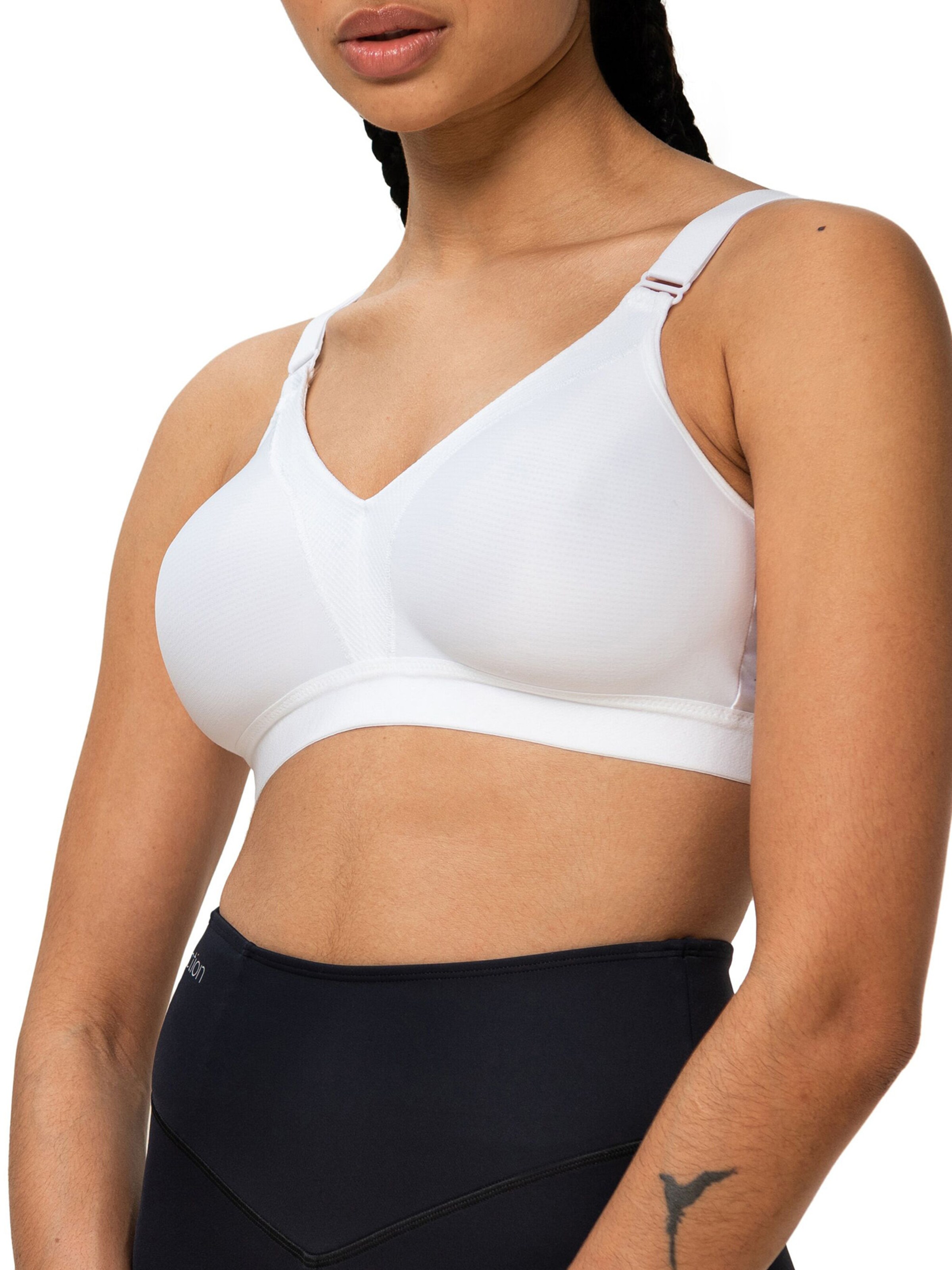 Triumph Triaction Low Support Sports bra ' Studio Wellness ' in White