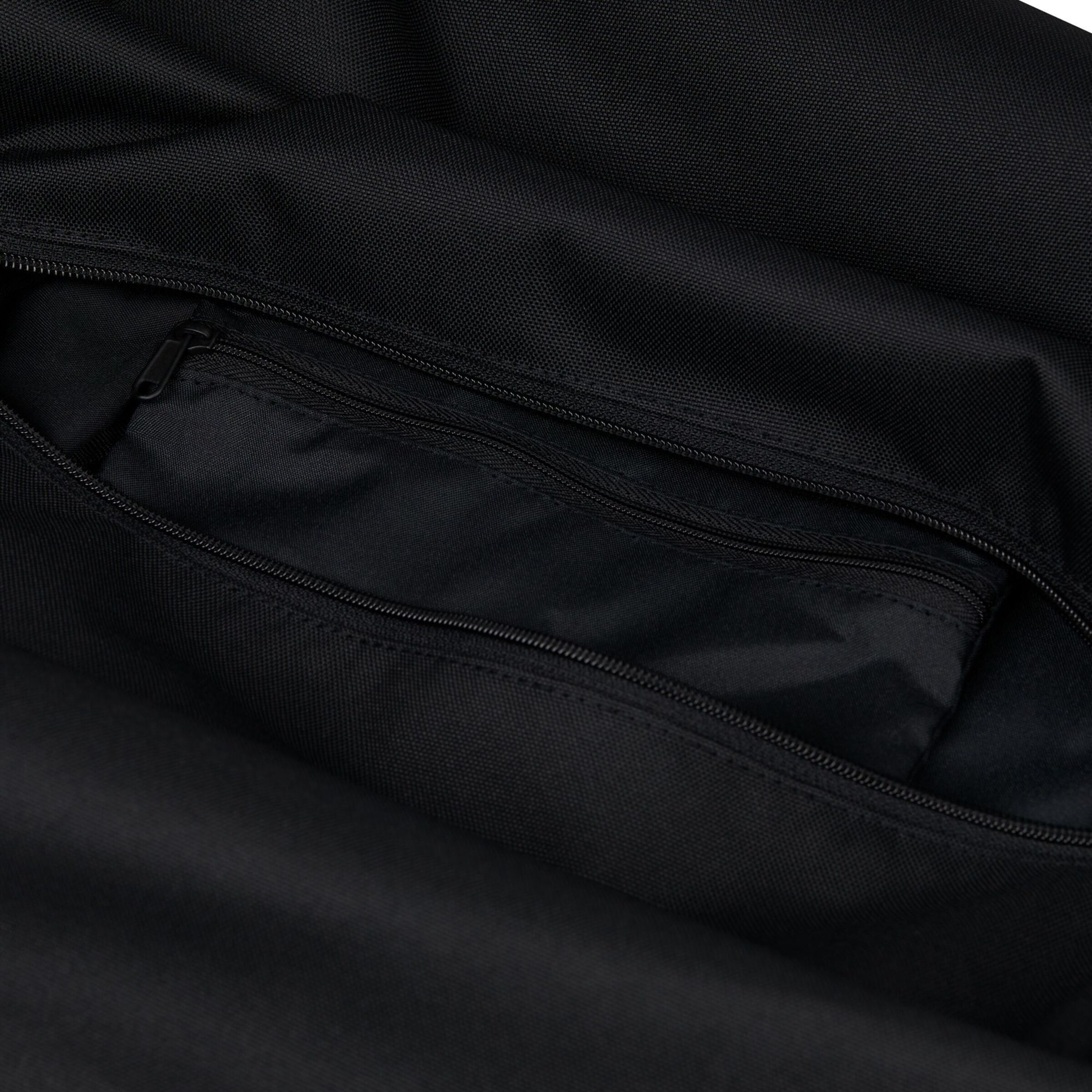 Satch Sports Bag in Black