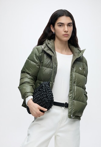 žalia Calvin Klein Jeans Demisezoninė striukė 'CLASSIC'