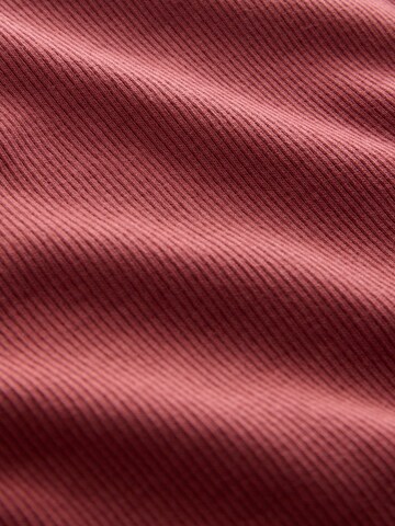 Robe Next en rouge