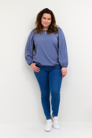 Camicia da donna 'Mitto' di KAFFE CURVE in blu