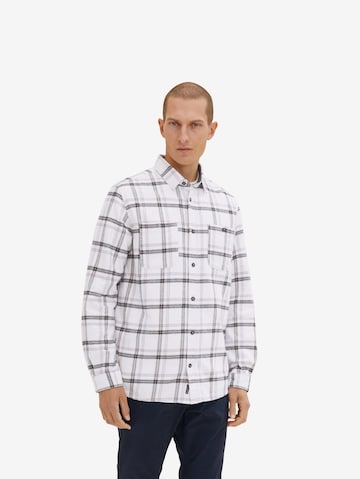 TOM TAILOR - Comfort Fit Camisa em branco: frente