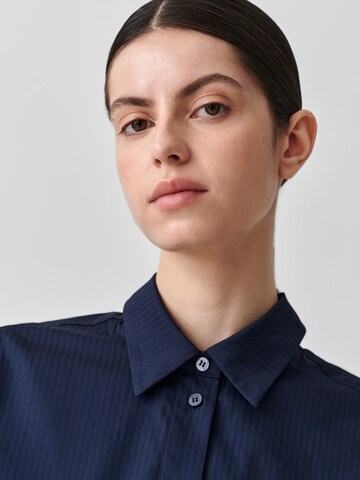 Camicia da donna 'Linda' di TATUUM in blu