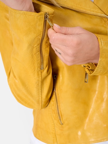 RICANO Between-Season Jacket 'Antonia' in Yellow