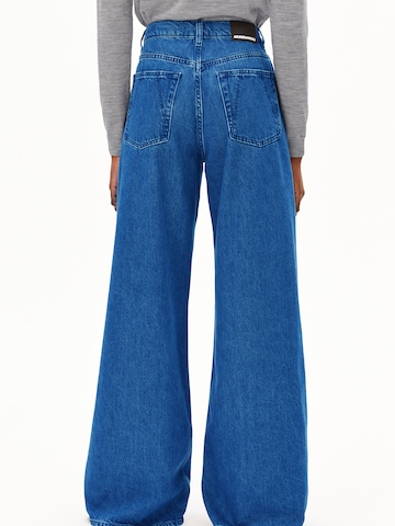 ARMEDANGELS Loosefit Jeans ASTRAEAAS WIDE in Blau