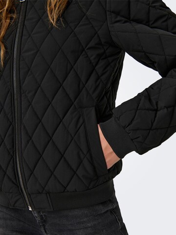 JDY Jacke 'EVONNE' in Schwarz