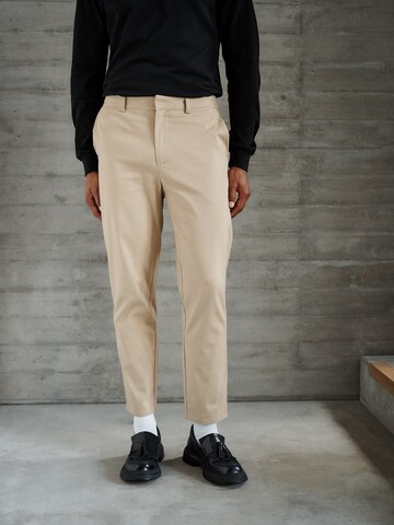 DAN FOX APPAREL Slim fit Chino Pants 'Essential' in Beige: front