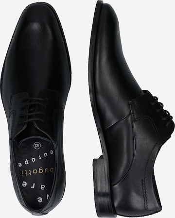 Pantofi cu șireturi de la bugatti pe negru
