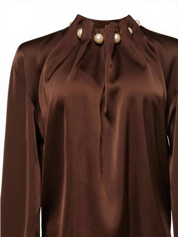 T-shirt ' PIP ' Liberte Essentiel en marron : devant