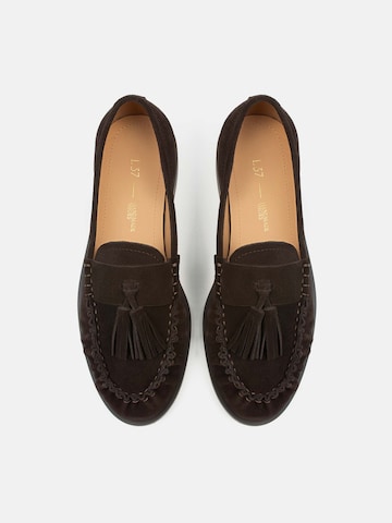 L37 HANDMADE SHOESSlip On cipele 'HOLD ME CLOSE' - smeđa boja