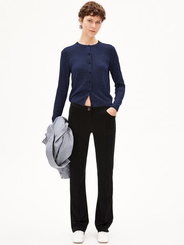 Cardigan ARMEDANGELS en bleu