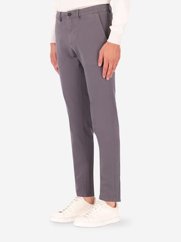 Distretto12 Slimfit Hose in Lila