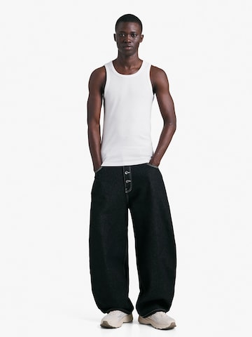 Bershka Póló - fekete