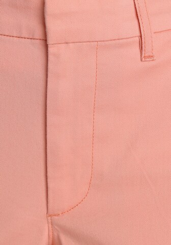 LEVI'S ® Regular Hose 'Essential' in Pink