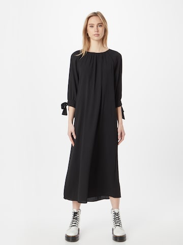 Monki - Vestido em preto: frente