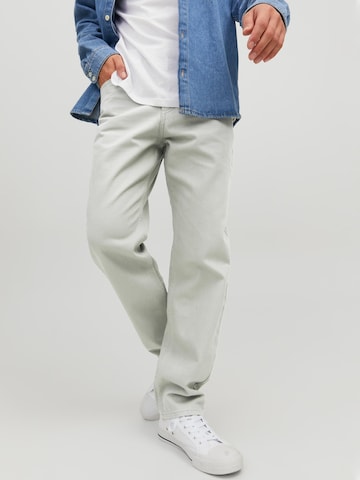JACK & JONES Regular Jeans 'Chris' in Grey: front