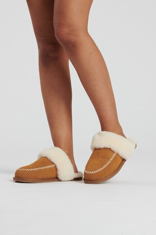 Loungeable Slippers in Brown