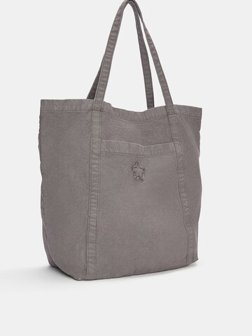 Pull&Bear Nakupovalna torba | siva barva