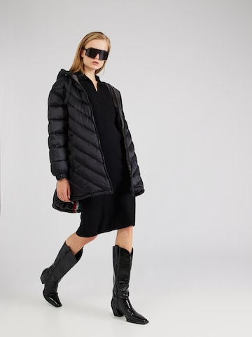 Cappotto invernale 'WILLOW' di No. 1 Como in nero