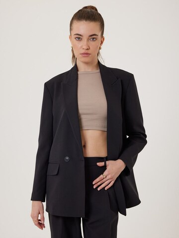 Blazer 'Bianca' di Antioch in nero