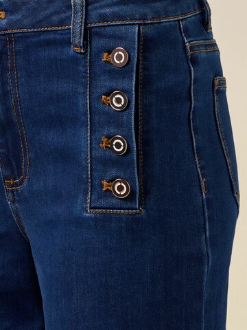 évasé Jean oltre en bleu
