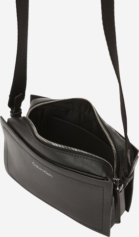 Sac à bandoulière Calvin Klein en noir