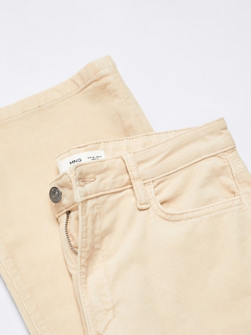 Coupe slim Jean 'SIENNA' MANGO en beige