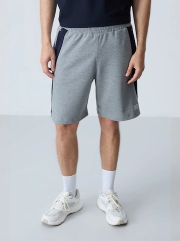 Regular Pantalon Tommy Life en gris