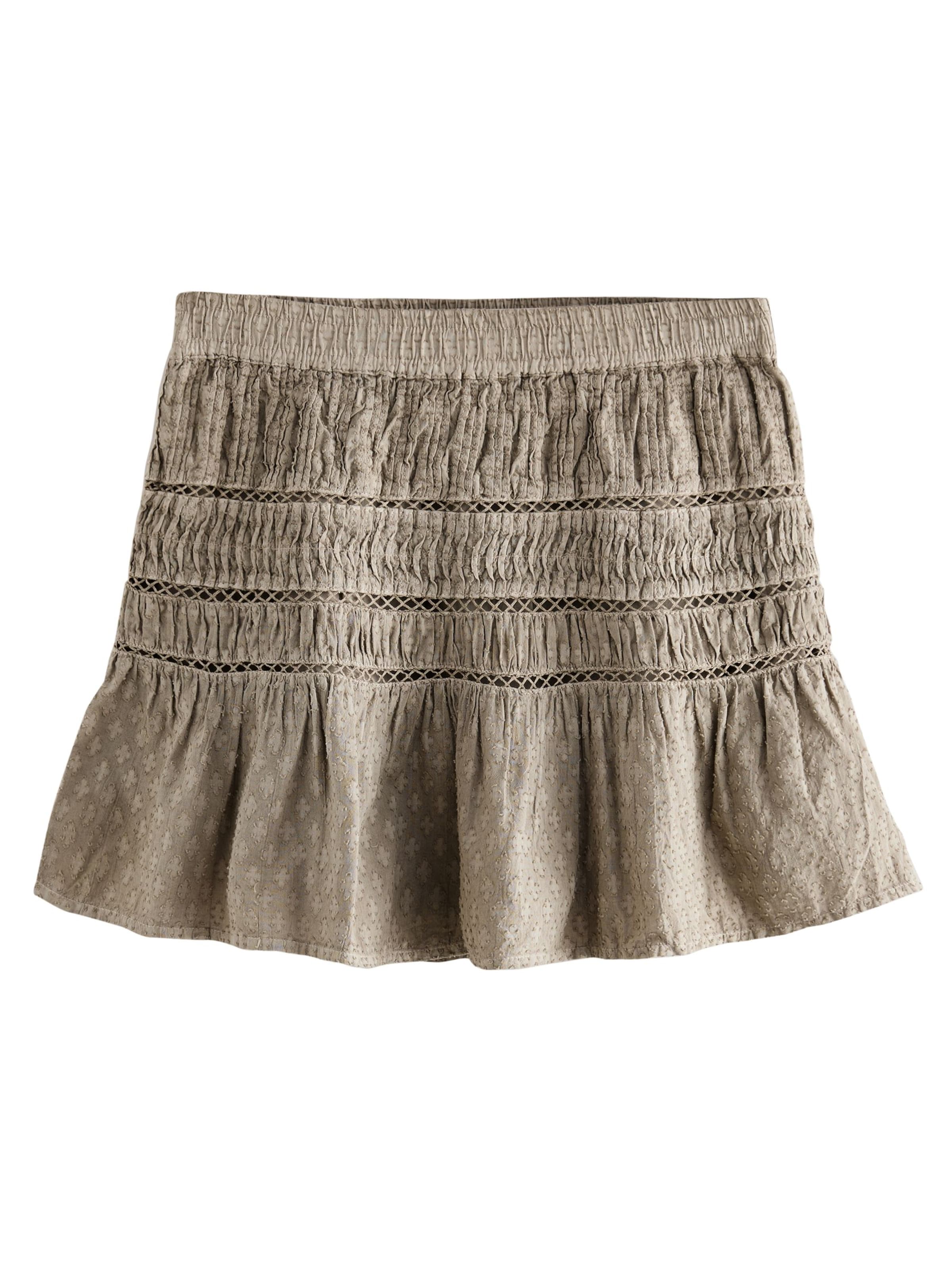 Next Пола в зелено: отпред