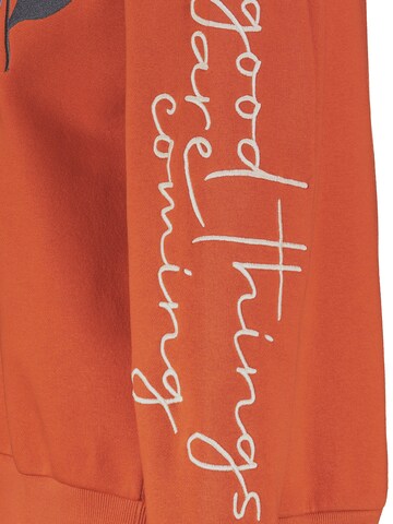 Fresh Made Sweatshirt in Orange