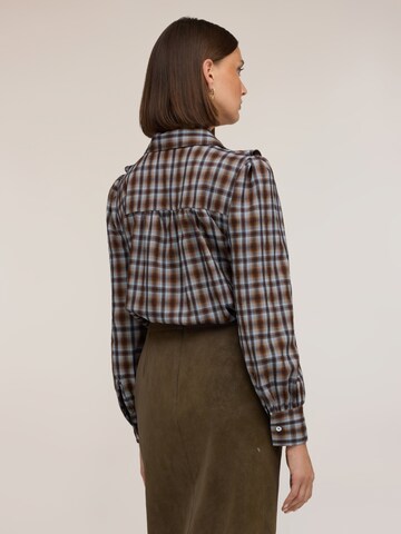 MOTIVI - Blusa en marrón