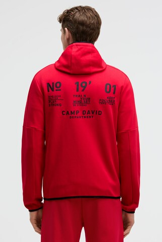 CAMP DAVID Sweatjacke in Rot