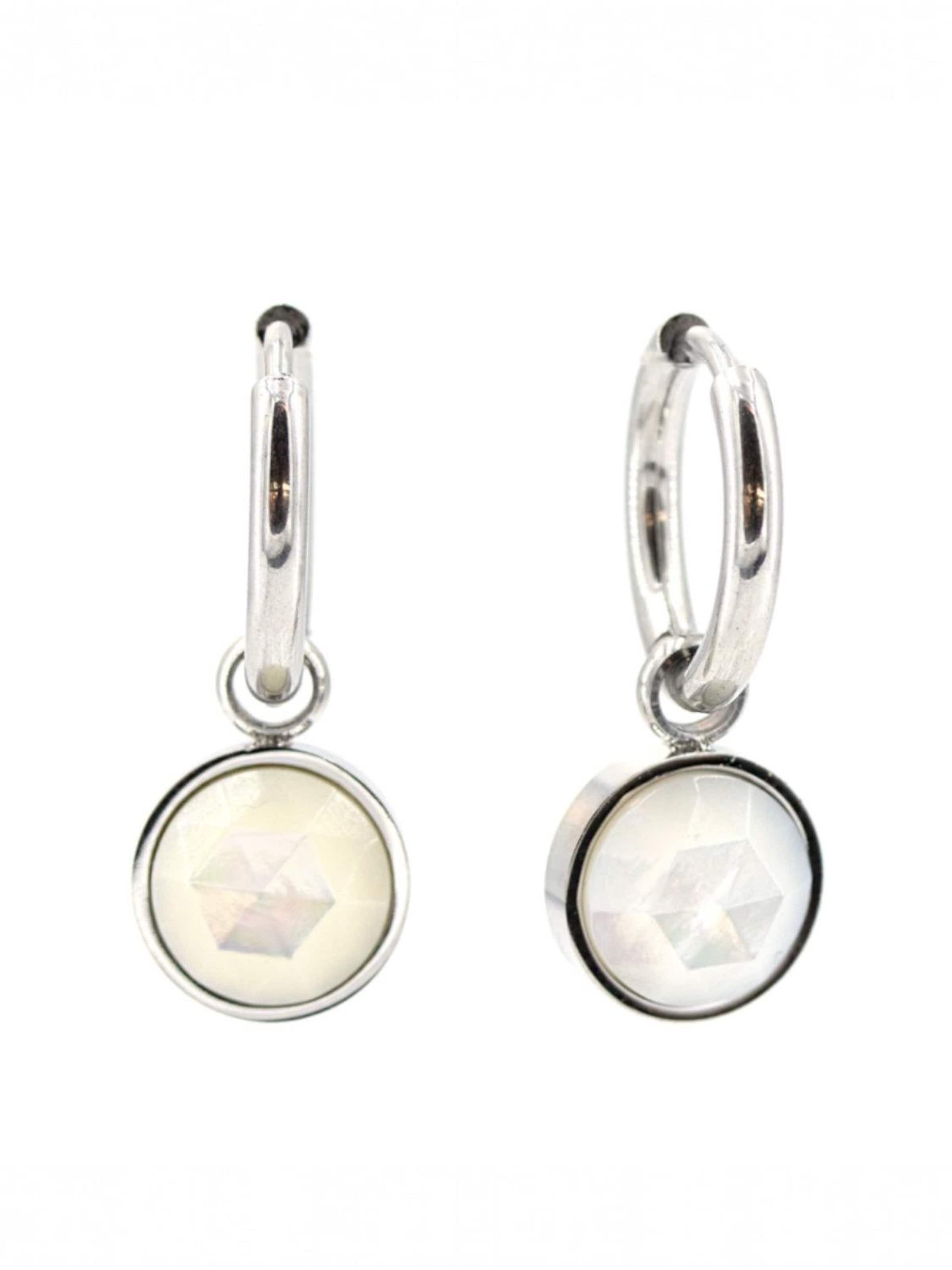 Sergio Engel Earrings in White: front