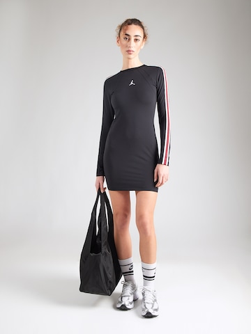 melns Jordan Kleita: no priekšpuses