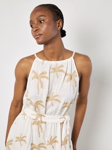 Robe ' ' Apricot en beige