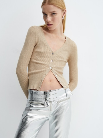 MANGO Normalny krój Spodnie 'Lauren' w kolorze srebrny