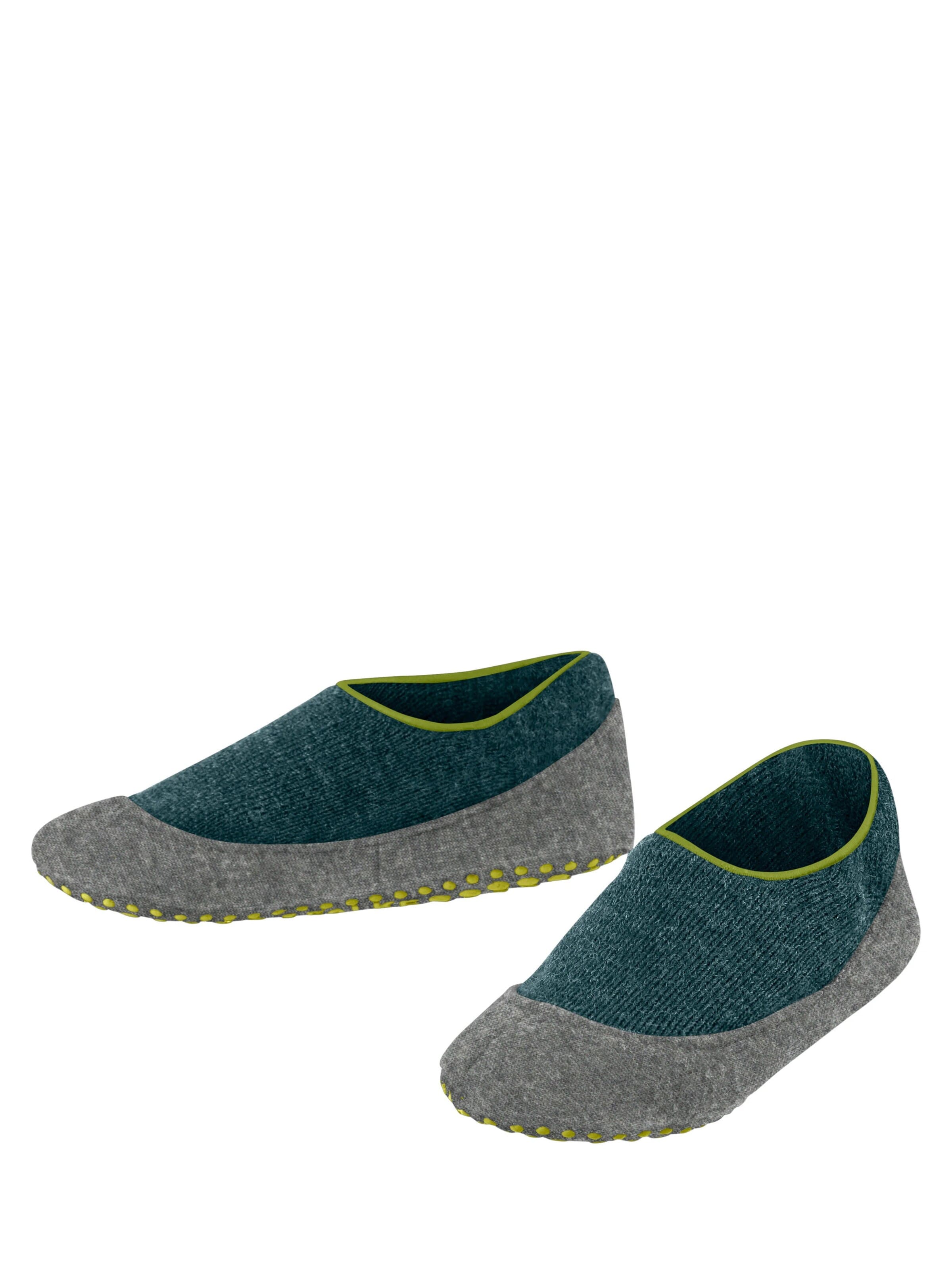 FALKE Socks 'Cosyshoe' in Green: front
