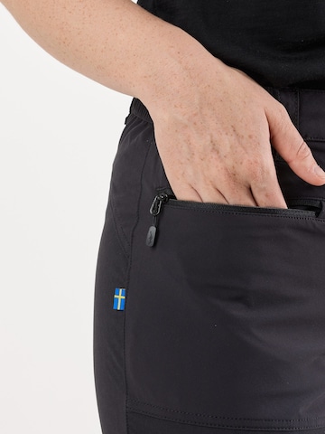 regular Pantaloni per outdoor 'Lofoten' di SWEDEMOUNT in nero